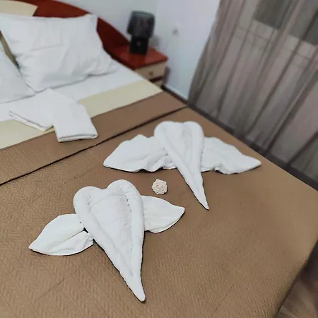 Infinity Apartment *