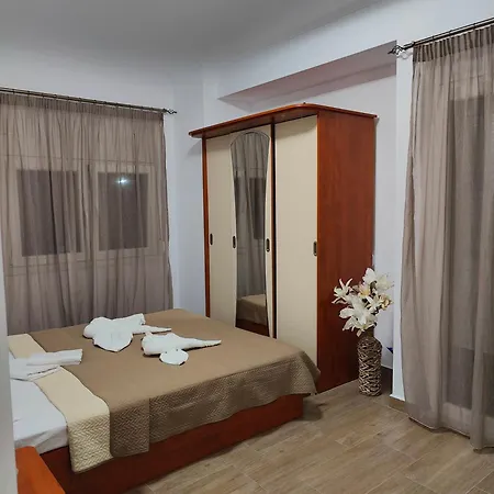 Infinity Apartment *