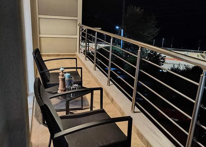 Infinity Nea Moudania